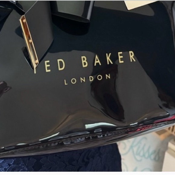 Ted Baker Glossy Black Tote with Large Bow NWT - Picture 12 of 12